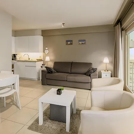 Icarus 0201 * 尼乌波特